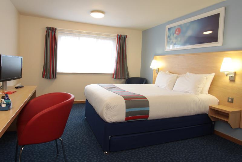 Travelodge Aberdeen Central Bagian luar foto